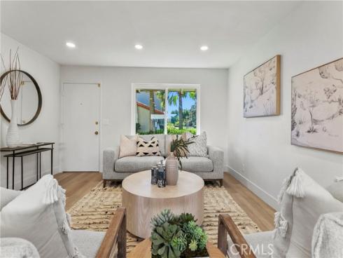 568 El Cabrillo , Placentia, CA