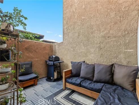 337 E Chapman , Placentia, CA