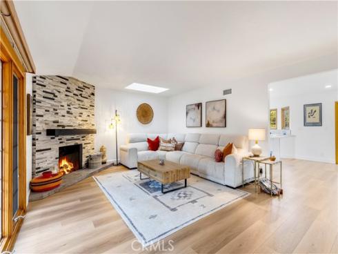 613 Lori Way , Placentia, CA