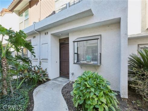 338 Molokai , Placentia, CA