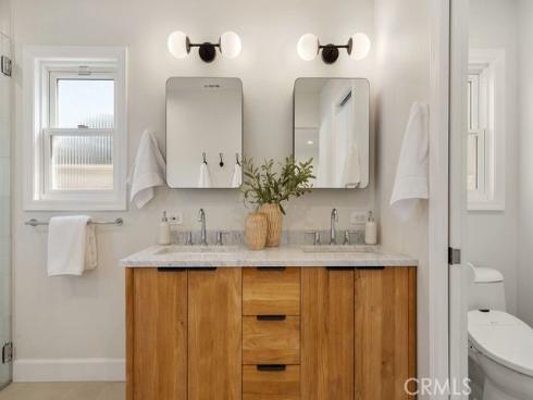 301 Bagnall , Placentia, CA