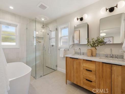 301 Bagnall , Placentia, CA