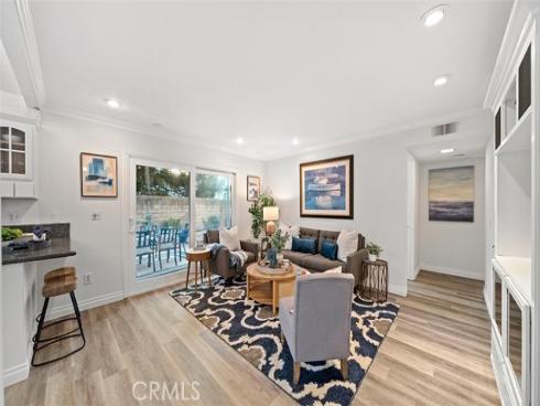 159 Los Alamitos , Placentia, CA