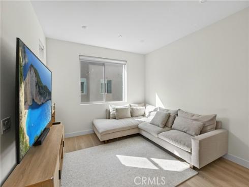 1572 Lima Way 6 , Placentia, CA