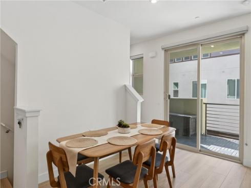 1572 Lima Way 6 , Placentia, CA