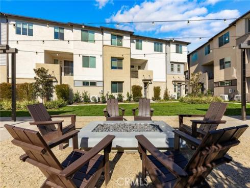 1582 Topeka Ave Unit 3 , Placentia, CA