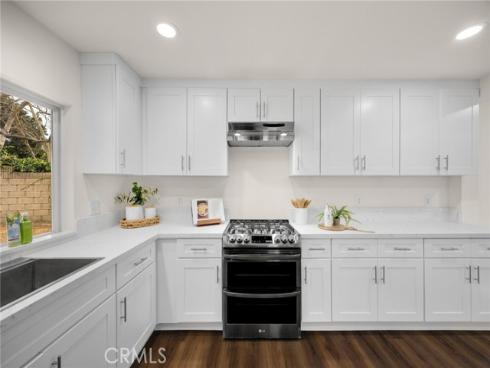 549  Fordham  , Placentia, CA