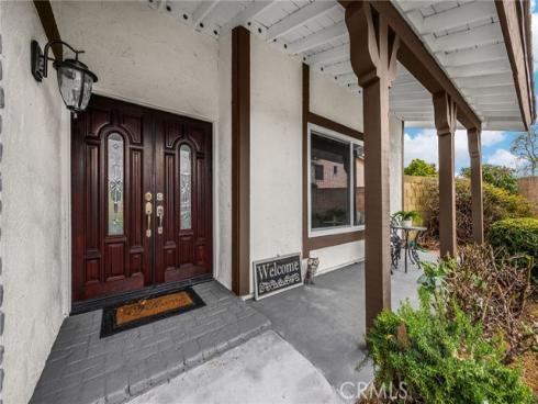 549  Fordham  , Placentia, CA