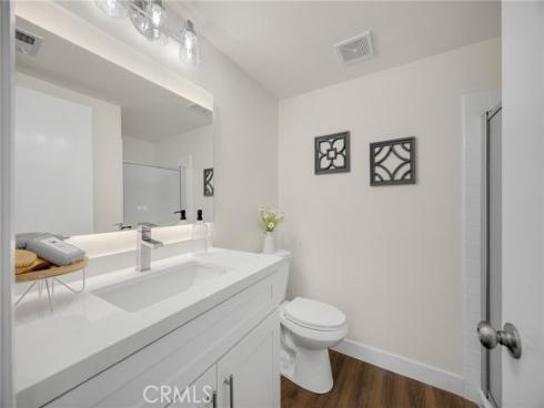 549  Fordham  , Placentia, CA