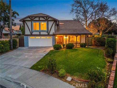 549  Fordham  , Placentia, CA
