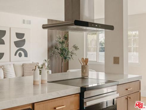 1525  Rogue   Street, Placentia, CA