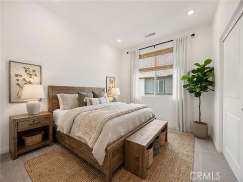 1954  Avenida Del Sol  , Placentia, CA