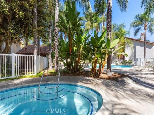 102  Kauai   Lane, Placentia, CA