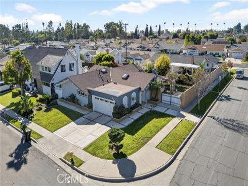 1261  Brian  , Placentia, CA