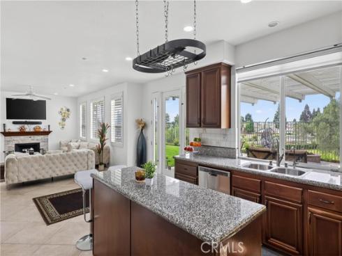 988  Spyglass   Place, Placentia, CA