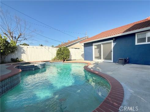 2123  Earnshaw   Drive, Placentia, CA