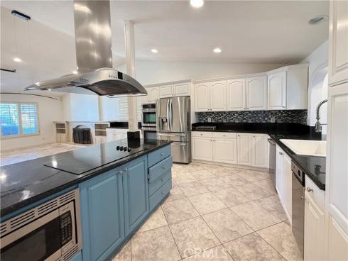 2123  Earnshaw   Drive, Placentia, CA