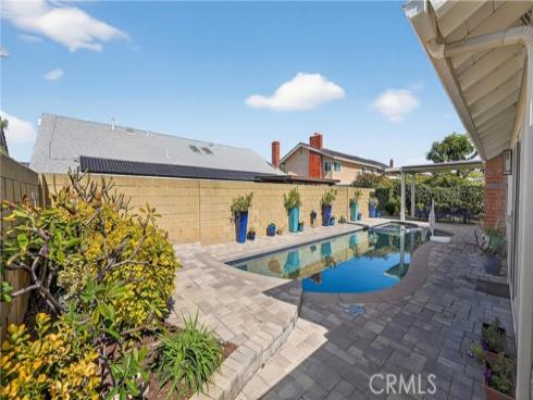 237  Bagnall  , Placentia, CA