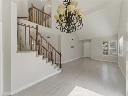 1000  Henrietta  , Placentia, CA