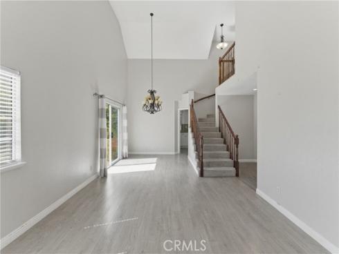 1000  Henrietta  , Placentia, CA