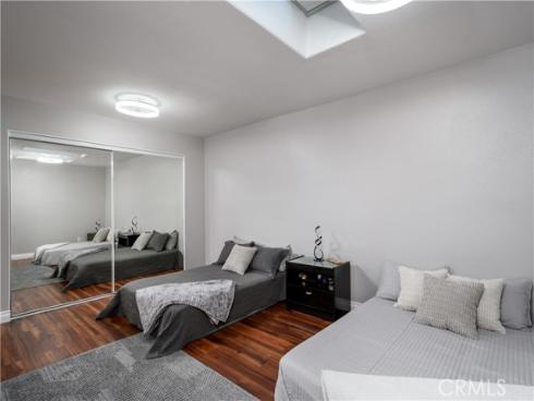 1126  Naples  , Placentia, CA