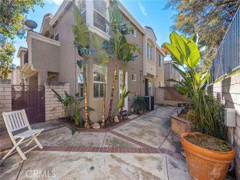 1593  Ismail Pl  , Placentia, CA