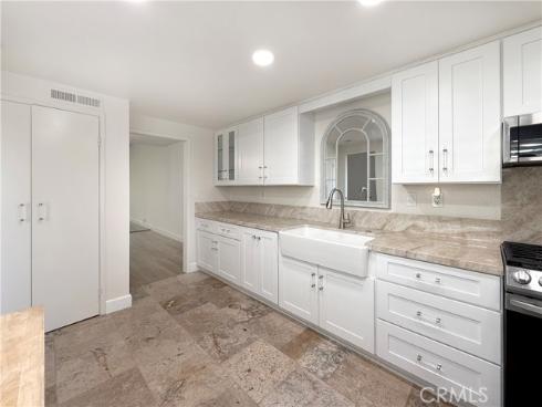 1232  Woodside   Drive, Placentia, CA