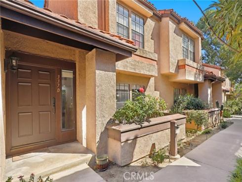 337 E Chapman  , Placentia, CA