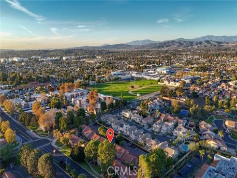 337 E Chapman  , Placentia, CA