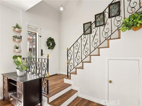 337 E Chapman  , Placentia, CA