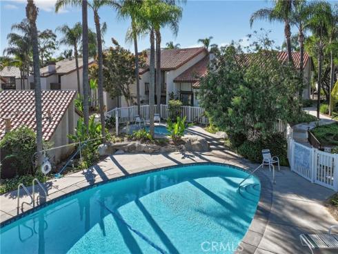 304  Molokai  , Placentia, CA