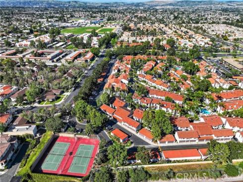 304  Molokai  , Placentia, CA