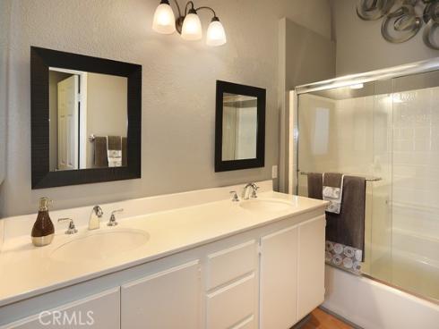 114  Byrnes  , Placentia, CA