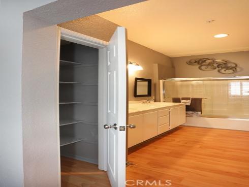 114  Byrnes  , Placentia, CA