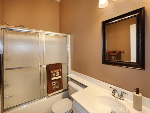 114  Byrnes  , Placentia, CA