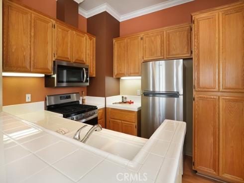 114  Byrnes  , Placentia, CA