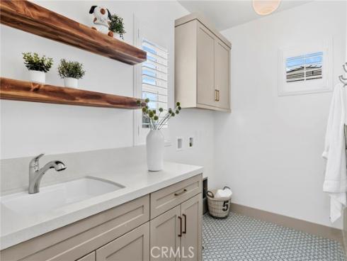 578  Patten  , Placentia, CA