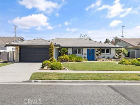 1384  Roxborough  , Placentia, CA