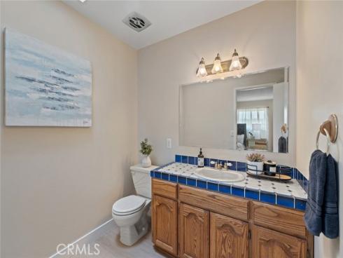 1384  Roxborough  , Placentia, CA