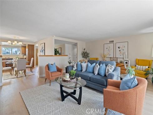 1384  Roxborough  , Placentia, CA