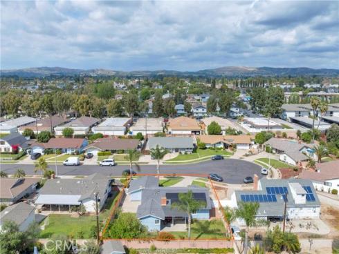 518  Sheree  , Placentia, CA