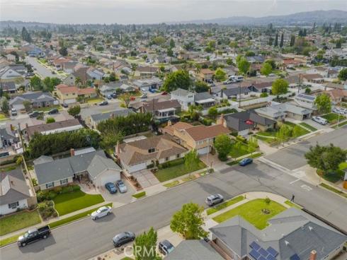 1743  Hamer  , Placentia, CA