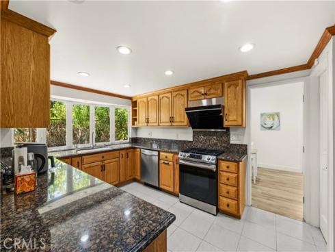 163  Saddle  , Placentia, CA