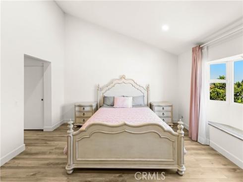 163  Saddle  , Placentia, CA