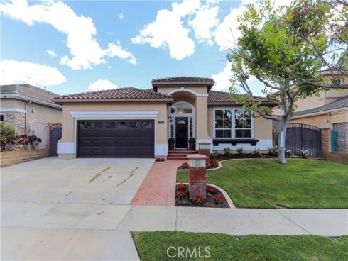 312  Collard  , Placentia, CA