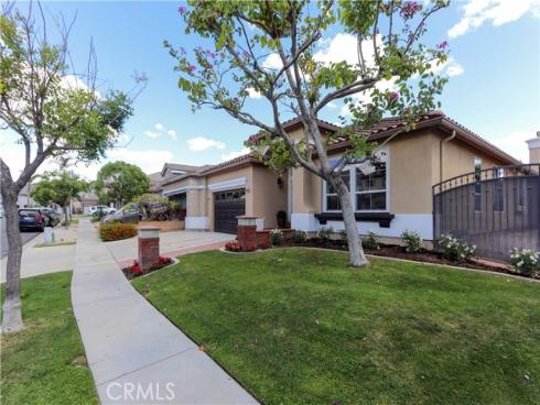 312  Collard  , Placentia, CA