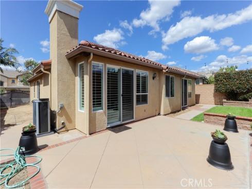 312  Collard  , Placentia, CA