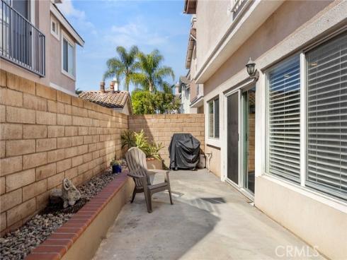 1124  Davis  , Placentia, CA