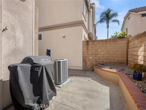1124  Davis  , Placentia, CA