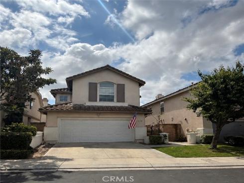 1124  Davis  , Placentia, CA